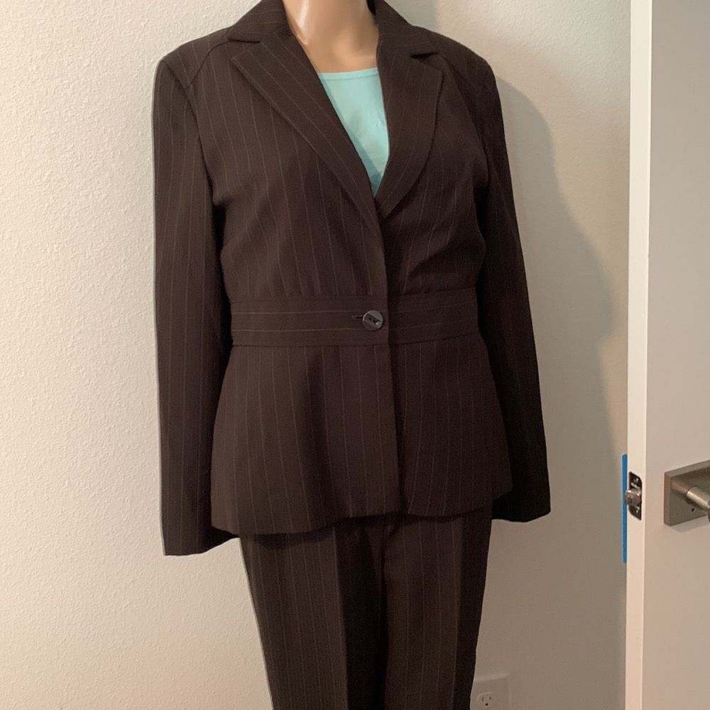 NWT Signature by Larry Levine COCOA/SKY Pantsuit